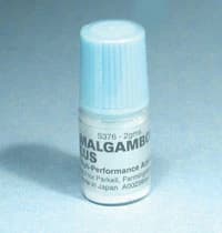 Amalgambond PLUS Adhesive HPA Powder Refill, 2 g Bottle, 1/Pk, S376 - Amalgambond PLUS Adhesive, HPA Powder, 2 g, 1/Pk, S376 - Image 1