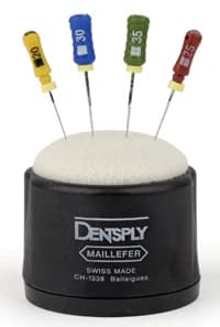 Dentsply Endo Clean Stand, Round, Black, 671682 - Endo Clean Stand - Round - Image 1