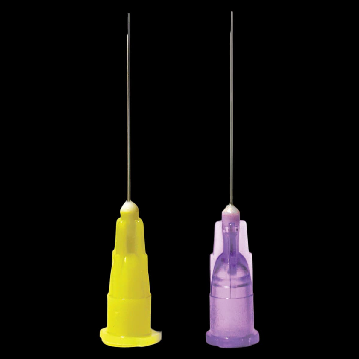 CanalPro Slotted-End Irrigating Tips, 27 Gauge, 0.4 mm, Universal Luer Lock, Yellow, 100/Pk, 60011167 - CanalPro™ Black Irrigating Tip 27ga Pack of 100 - Image 1