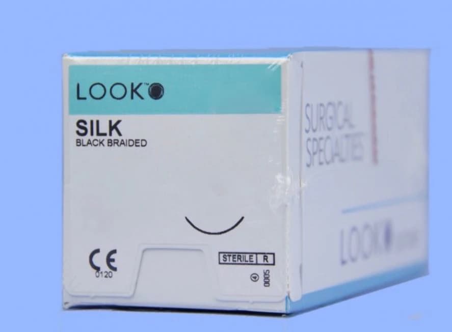 Look 784B Silk Black Braided Non-Absorbable Suture, 3-0, 18" (45 cm), C-6 Reverse Cutting 3/8 Circle Needle, 12/Box thumbnail 2