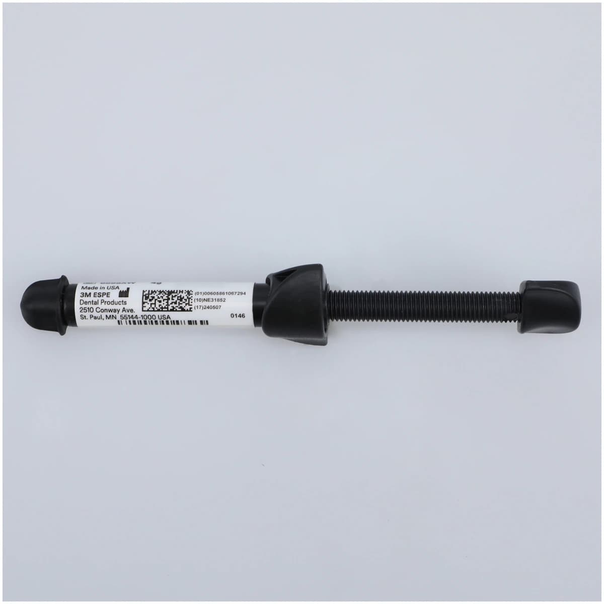 3M Filtek Universal Restorative Syringe Refill, Extra White (XW), 4 g, 1/Pk, 6555XW thumbnail 2