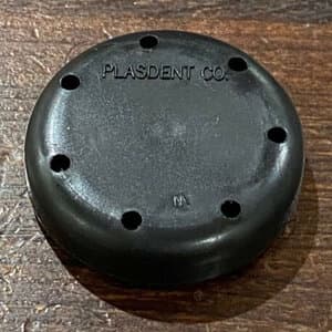 Plasdent Magnetic Bur Block, 7-Hole, Small Round, Black, 400BS-11 thumbnail 3