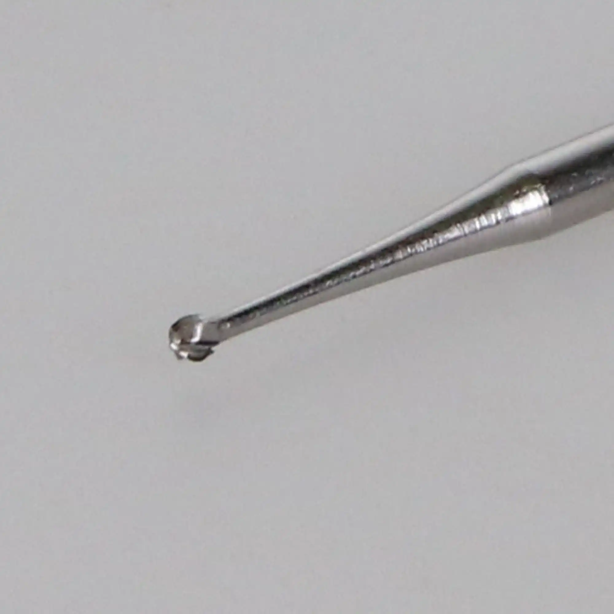 SS White Standard Operative Carbide Bur, HP, Round #4, 1.4 mm Head, 10/Pk, 14832 thumbnail 2