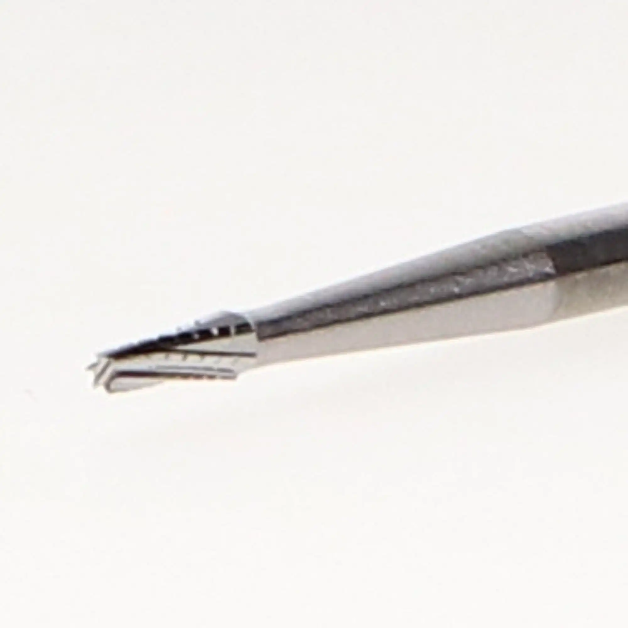SS White Standard Operative Carbide Bur, HP, Tapered Fissure Flat End Crosscut, #702, 10/Pk, 14889 thumbnail 3
