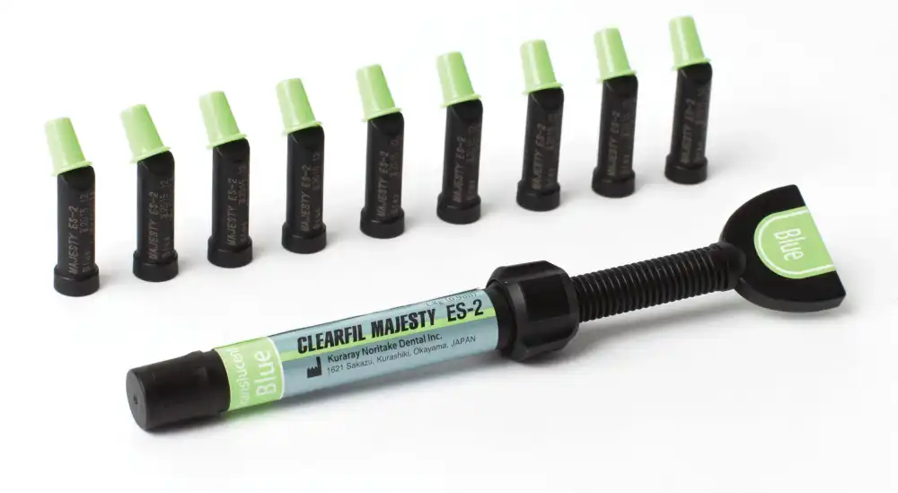 Clearfil Majesty ES-2 Classic Universal Nanohybrid Composite, Syringe Refill, Shade A3.5, 3.6 g, 3023KA thumbnail 3