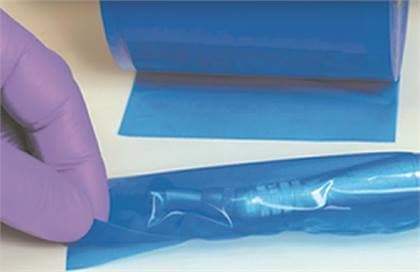 Crosstex Finger Lift Edge Barrier Film, Clear, 4" x 6", 2 mil, 1200 Sheets/Roll, BFCL thumbnail 12