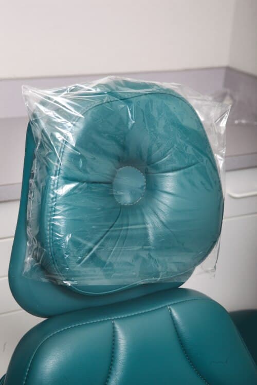 Brixton Disposable Plastic Headrest Covers, Regular, Clear, 10" x 11.25", 250/Box, 501-R thumbnail 7