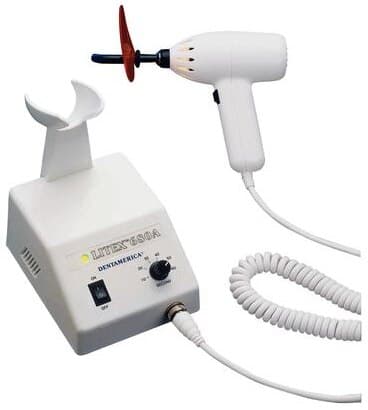 Dentamerica Litex 680A Economy Curing Light, 75W Halogen, Gun Type, 9 mm Standard Probe thumbnail 2