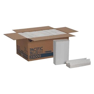 Georgia-Pacific Signature Premium C-Fold Paper Towels, 2-Ply, White, 10.1" x 13.2", 1440/Case (23000) thumbnail 3