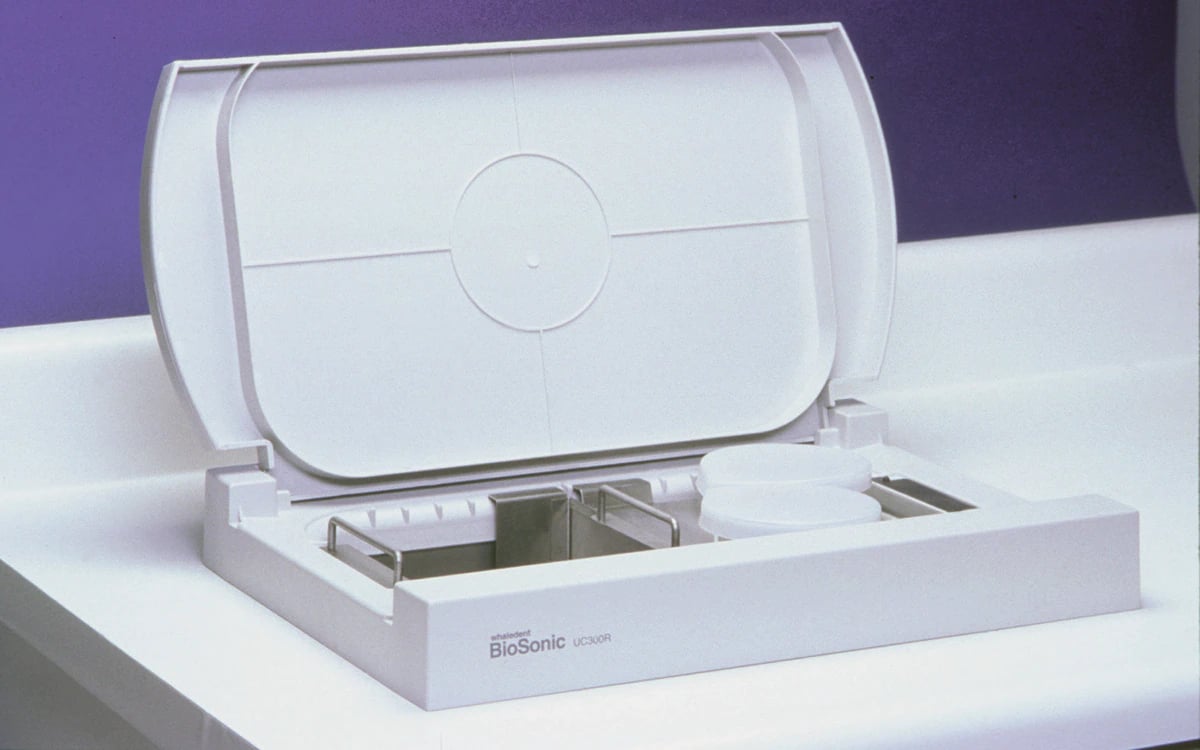 BioSonic UC300R Recessed Ultrasonic Cleaner, 115V, 3.0 Gallon, with FingerGuard Basket, UC300RB115