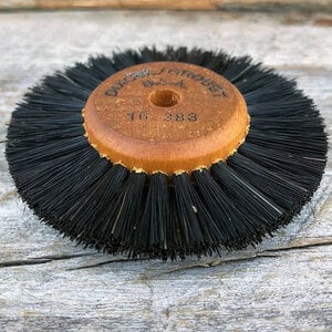 Dixon/Grobet Wood Hub Wheel Brush #B20, #16.383