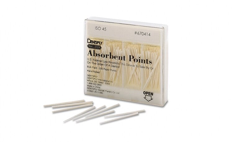 Dentsply Maillefer Absorbent Paper Points, ISO #70, 0.02 Taper, Hand-Rolled, White, 200/Pack, 670418