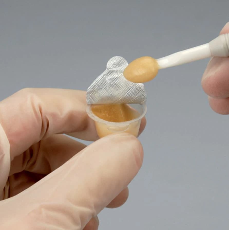 Hager Reso-Pac Hydrophilic Periodontal Dressing, Uni-Dose 2g Cups, General Practitioner Pack of 10, 155018 - Hager - Resco-Pac Uni-Dose General Practioner Pack - Image 1
